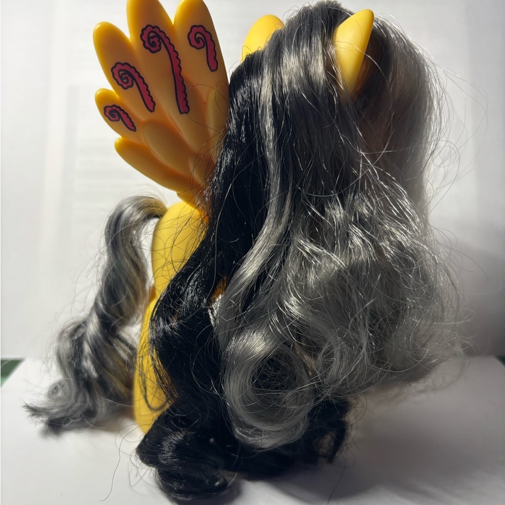 My Little Pony G4 Daring Do Dazzle Fashion Style Brushable! - Picture 2 of 4